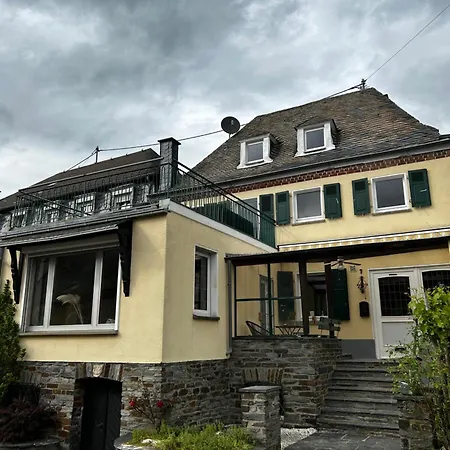 Altes Weinhaus Apartment Neumagen-Dhron